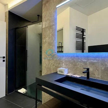 Chic In Piazza Bologna *