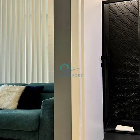 Chic In Piazza Bologna Daire *